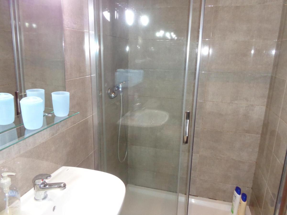 Quadruple Room,1419285027:JPEG