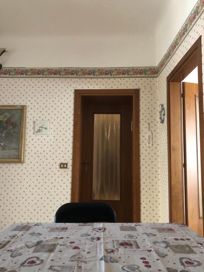 Superior Apartment,990818332:JPEG