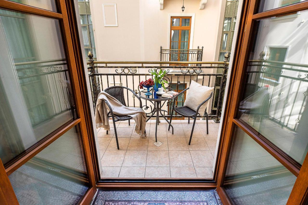 Standard Double or Twin Room Balcony,990714622:JPEG