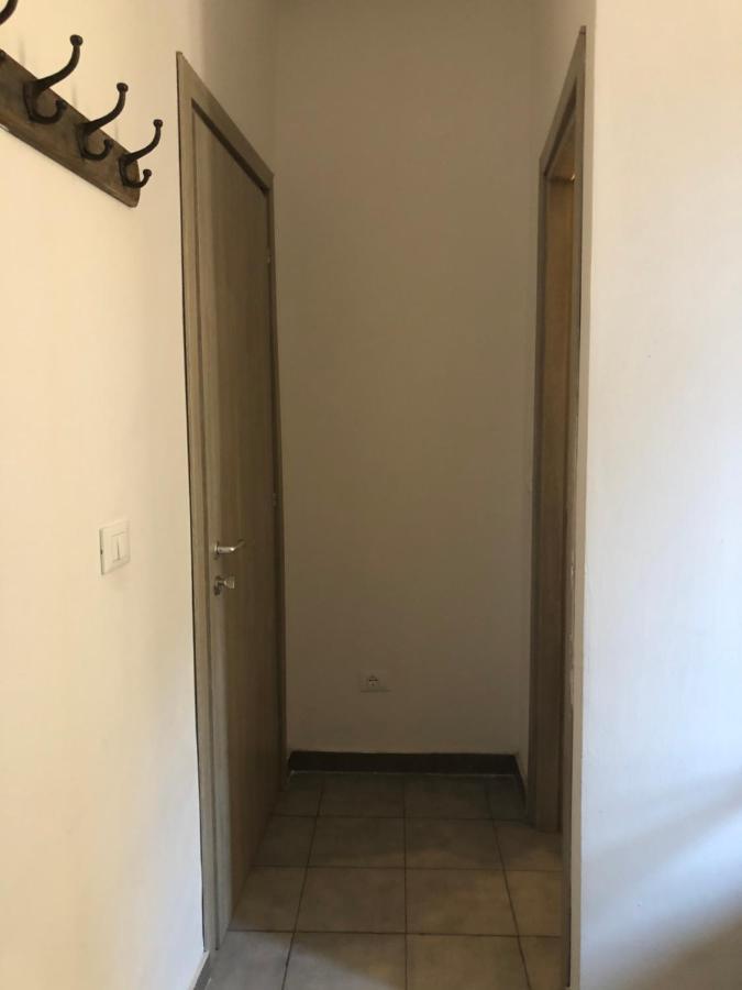 Single Room Private Bathroom,991492087:JPEG