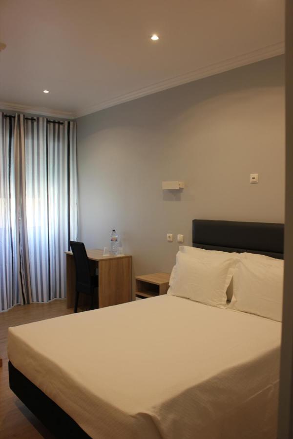 Deluxe Suite,1098203202:JPEG