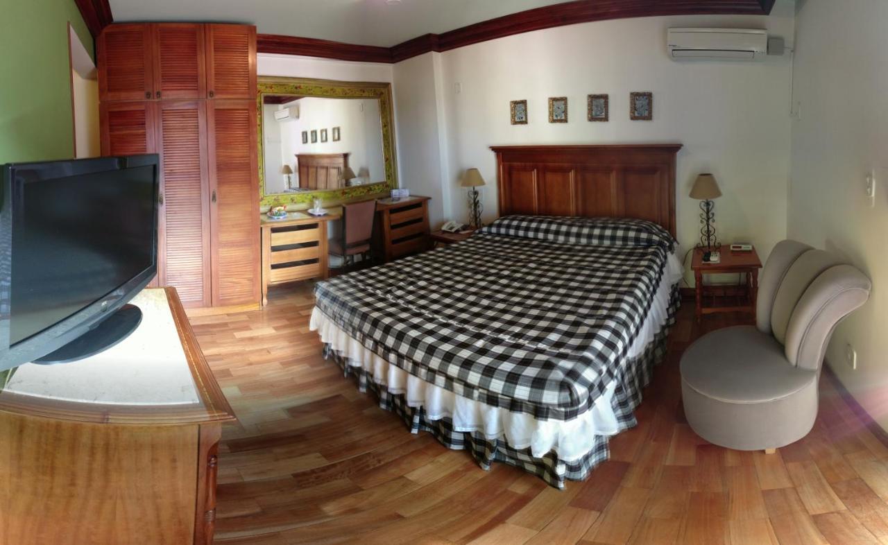 Presidential Suite,630734016:JPEG