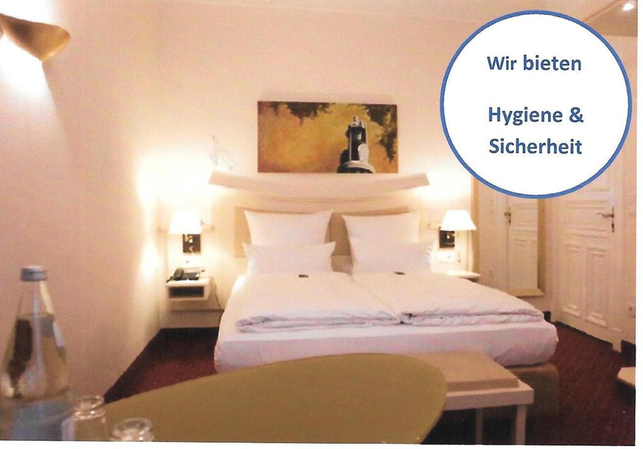 Standard Room Queen-size Bed,1580269067:JPEG