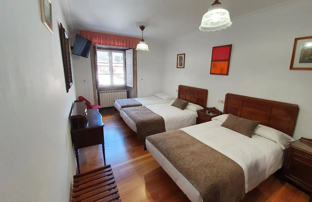 Hostal Giadás-1