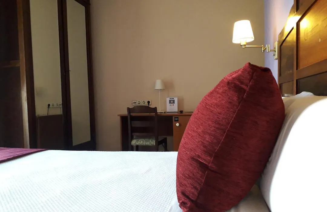 Hotel Noucentista-1