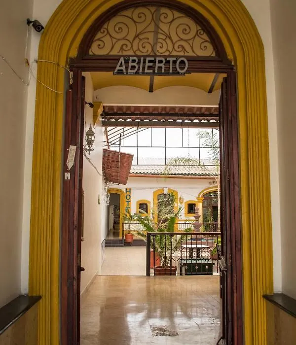 Hotel Real De Cortés-1