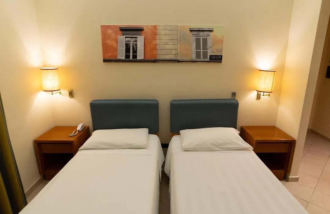 Crosti Hotel-1