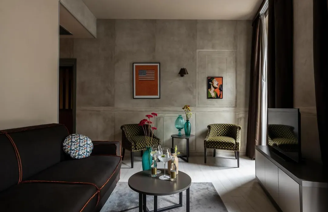 Fifty House-1
