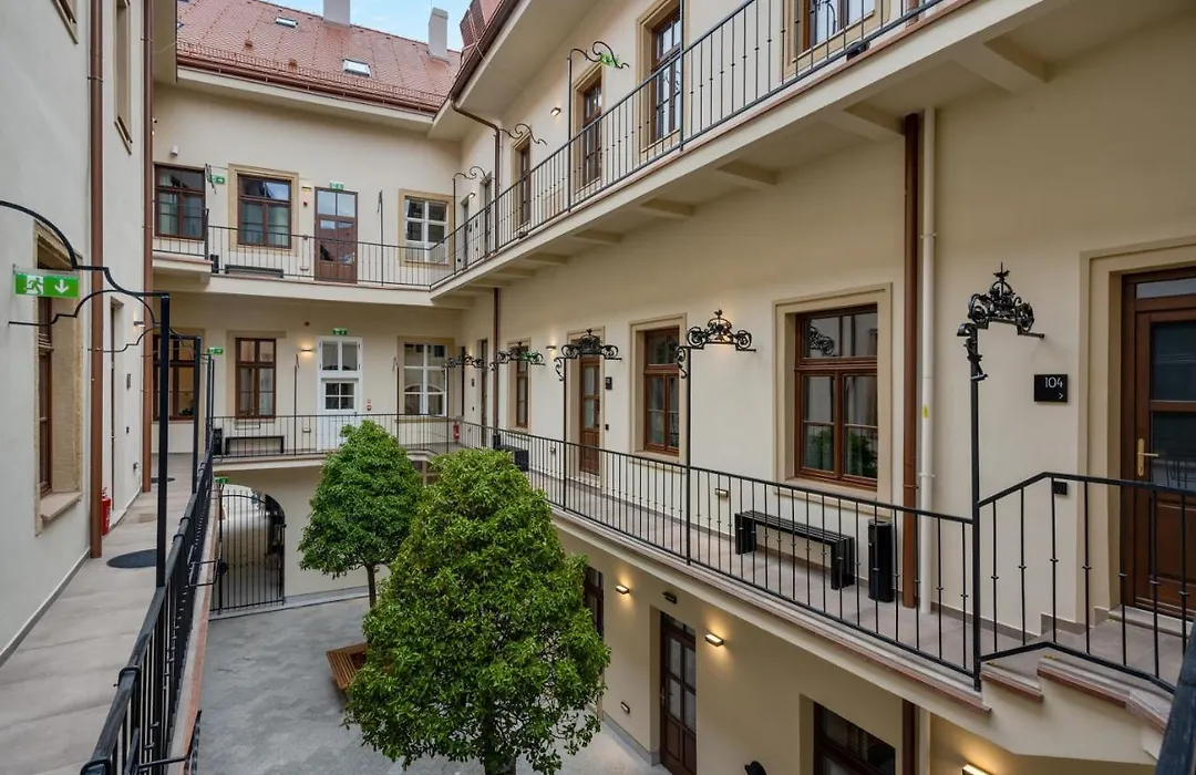 Palace Apartments-1