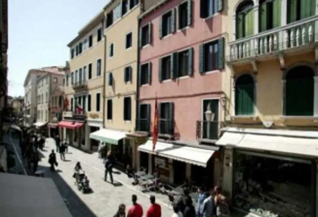 Hotel Minerva & Nettuno-1