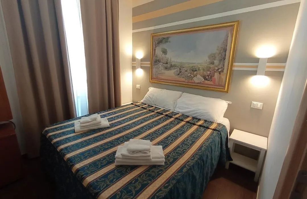 Rome Travellers Hotel-1