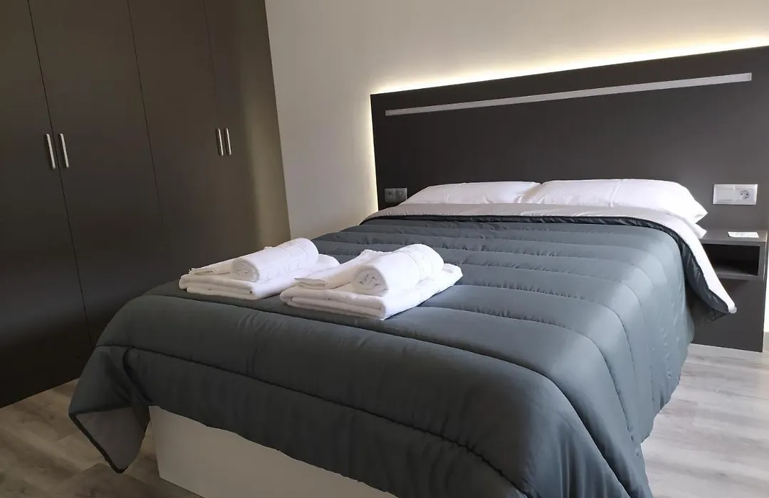 HOTEL Alojamientos Aviche 6-1