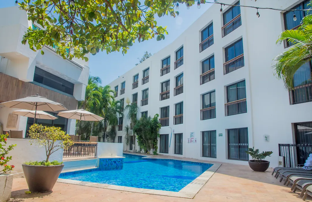 Capital Plaza Hotel-1