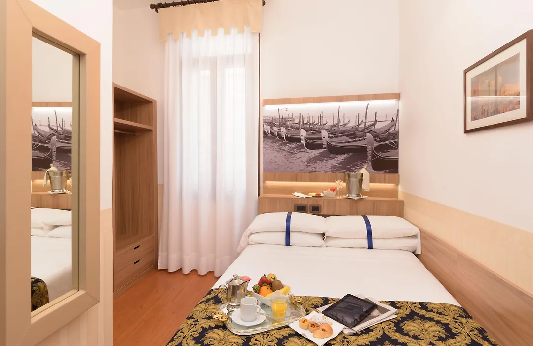 Unahotels Ala Venezia-Adults 16-1