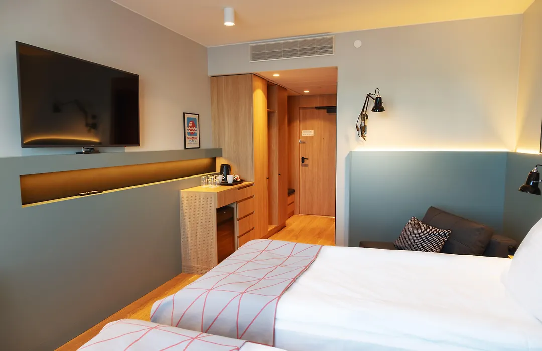 Holiday Inn Helsinki - Expo By Ihg-1