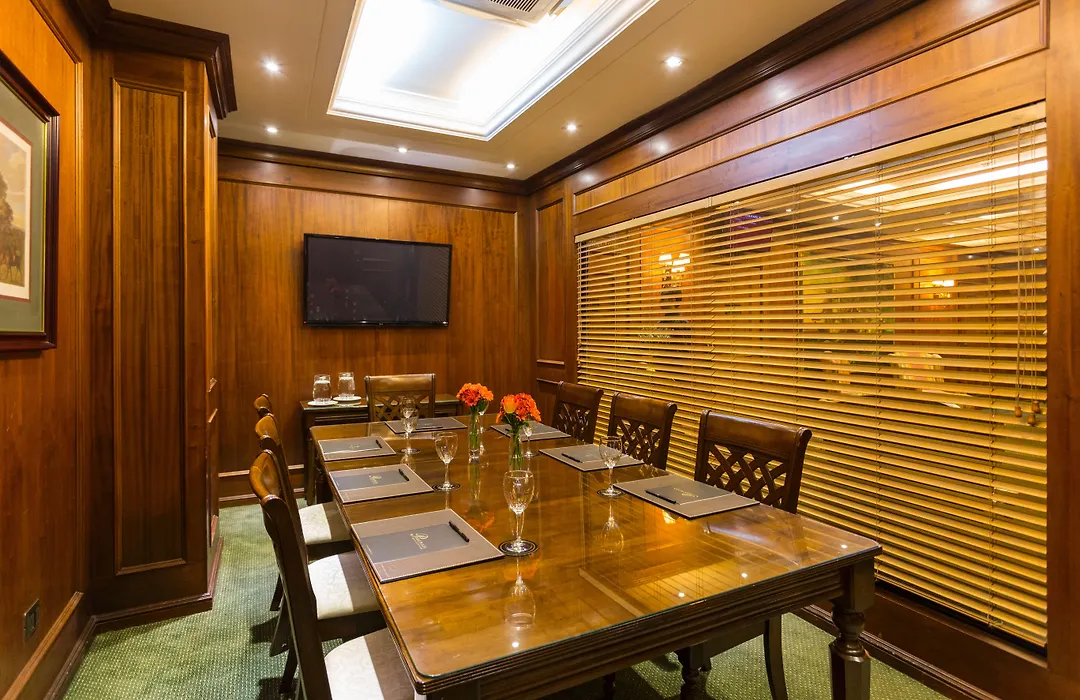 Park Plaza Santiago-1