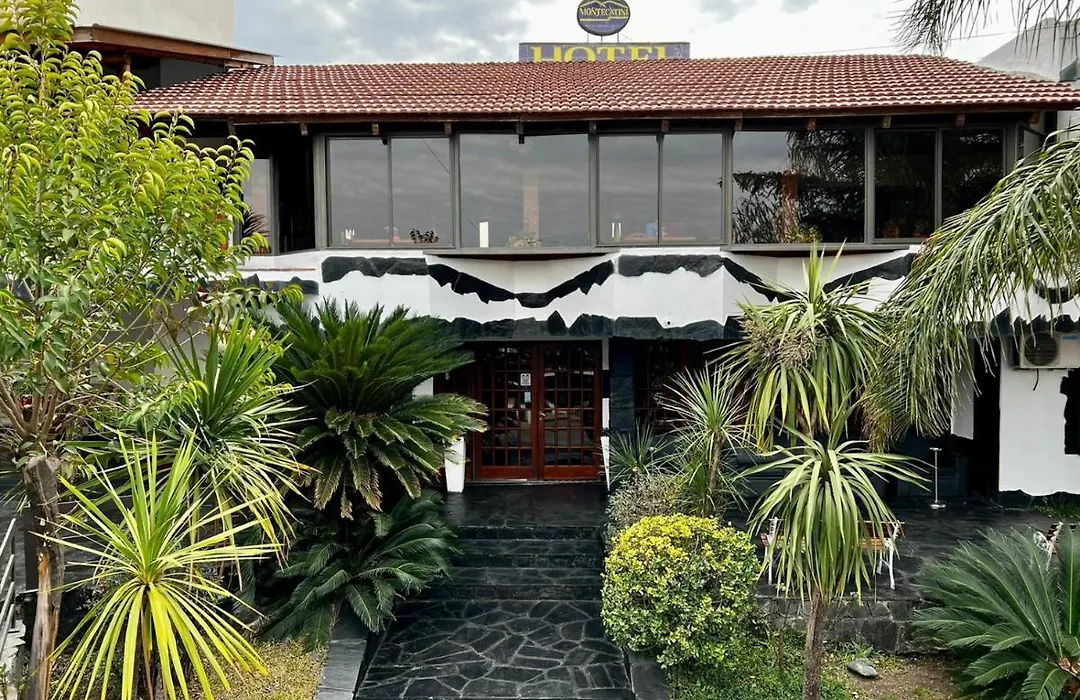 HOTEL MONTECATINI- Centro Villa Carlos Paz-1