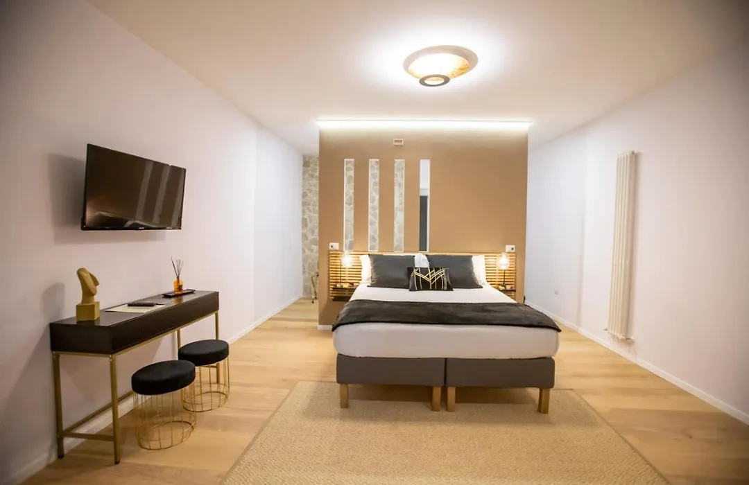 La Piazzetta Suite-1
