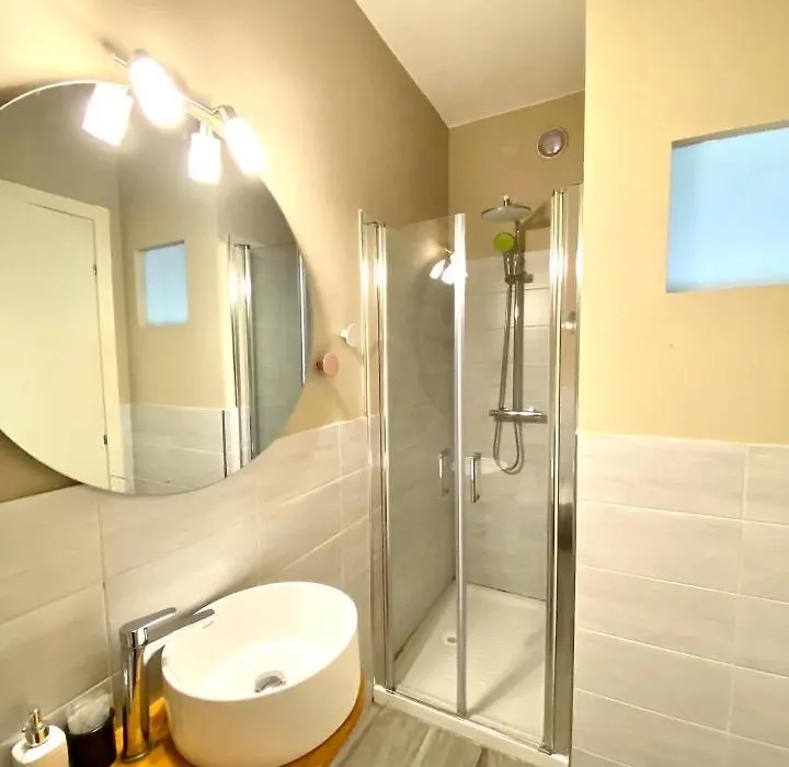 Residenza 8-1
