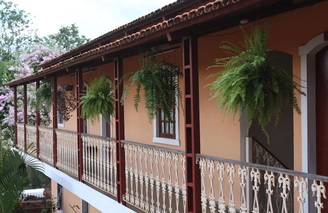 Recanto das Abelhas - 300 m do centro histórico-1