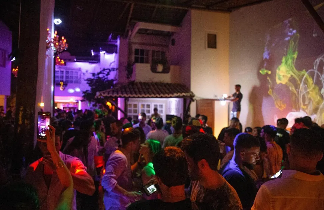 Agora Pousada e Bar-1