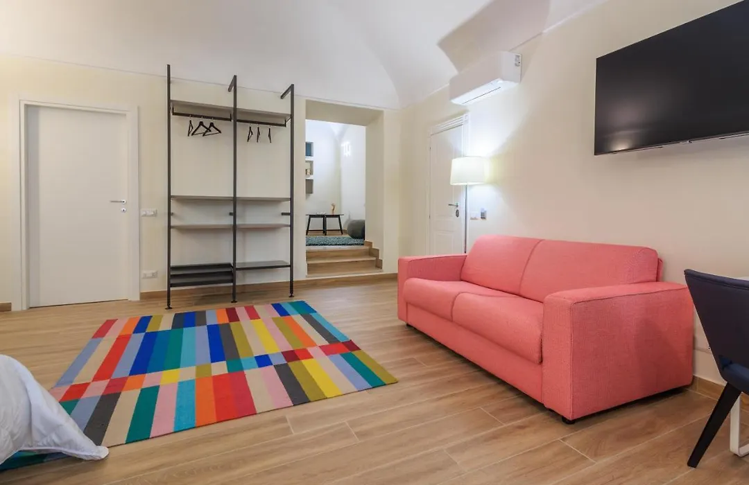 Mater Rooms & Suites-1