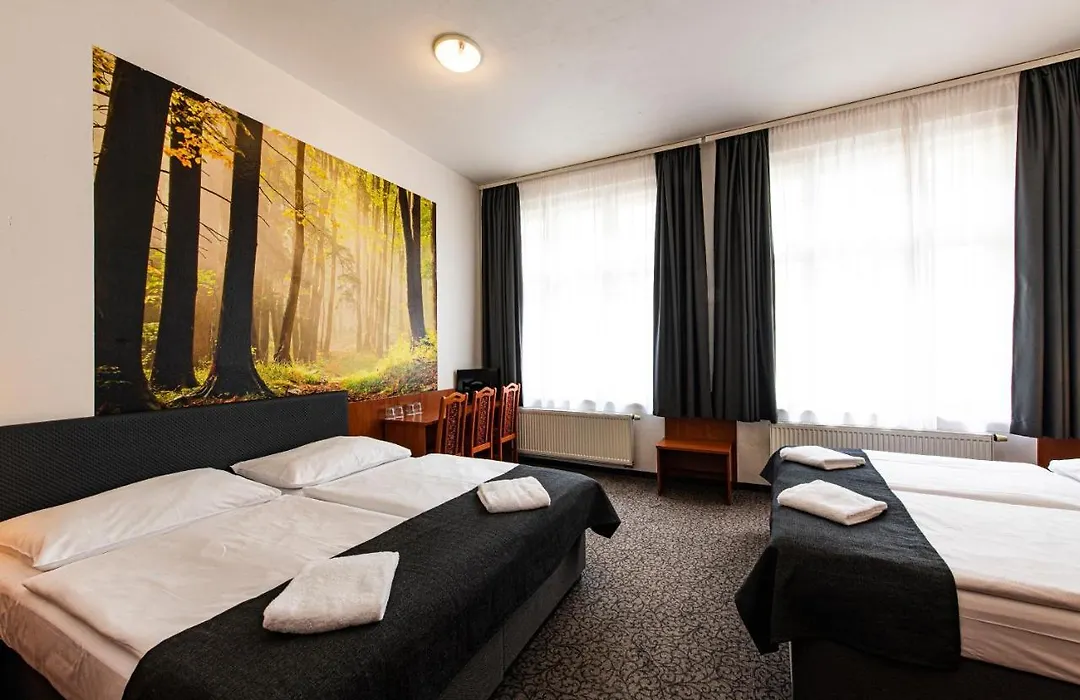 Hotel Zlatá Váha-1