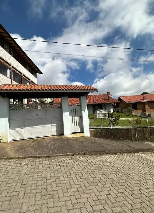 Casa Ipê-1