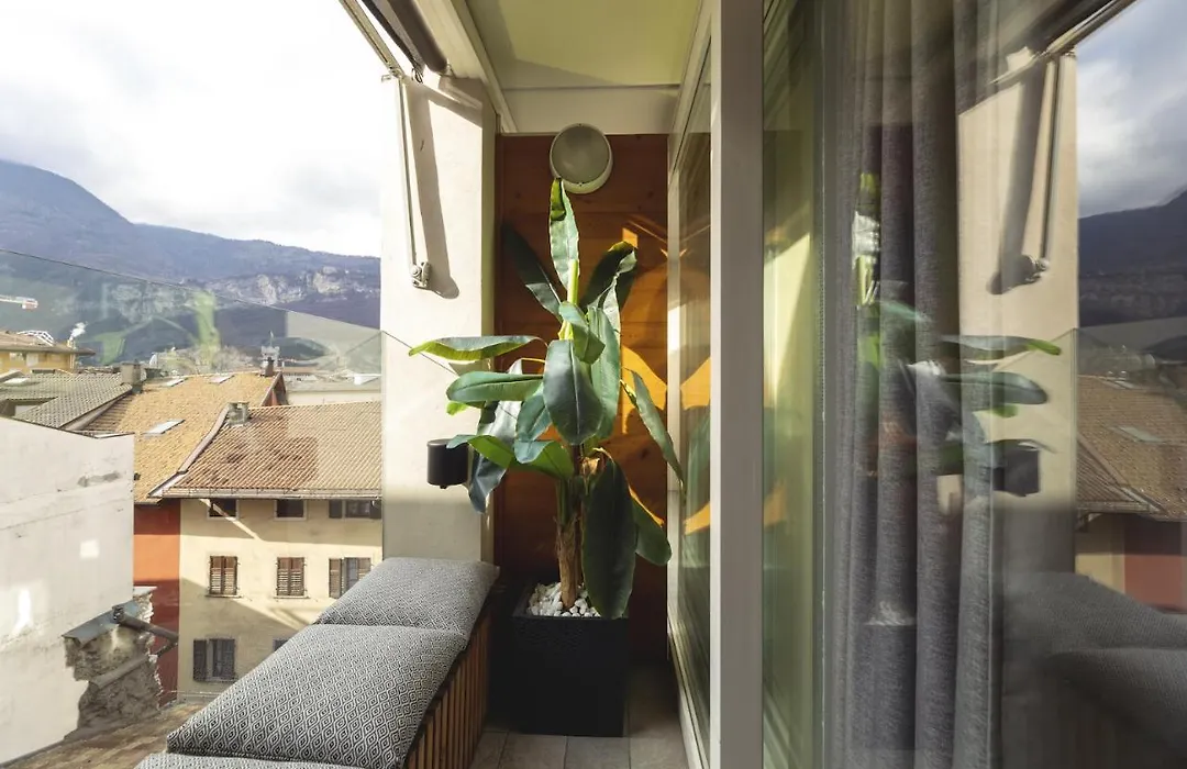 Heart Of Trento Loft & Rooms-1
