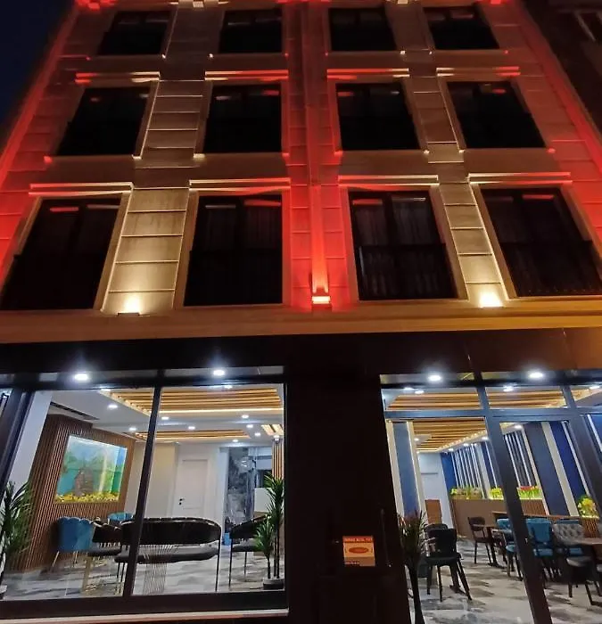 White Palace Halic-1