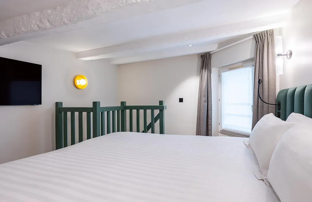 Hotel Elysée Secret-1