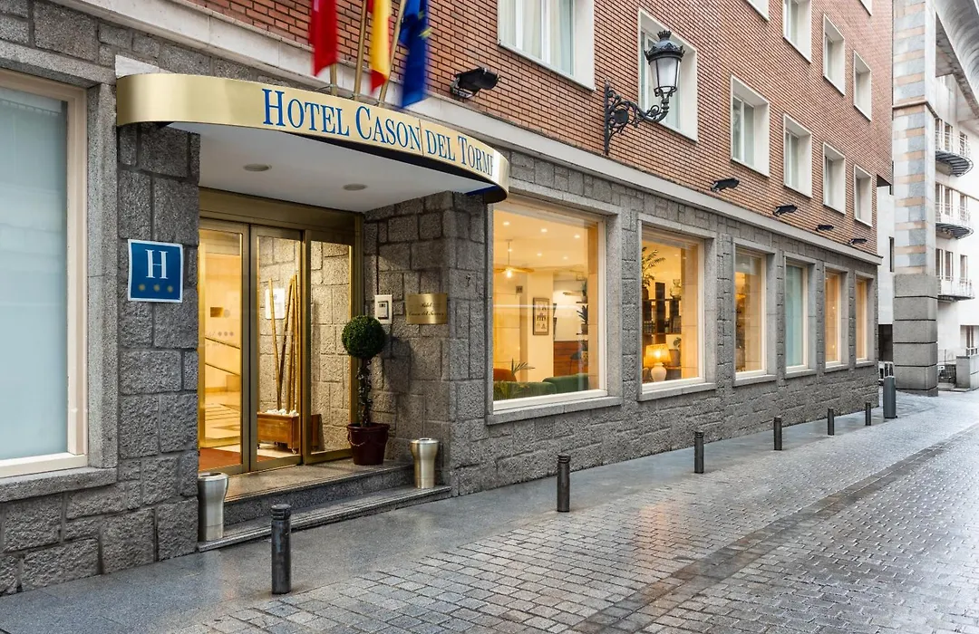 Hotel Casón del Tormes by HappyCulture-1