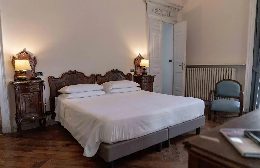 Hotel Bologna-1
