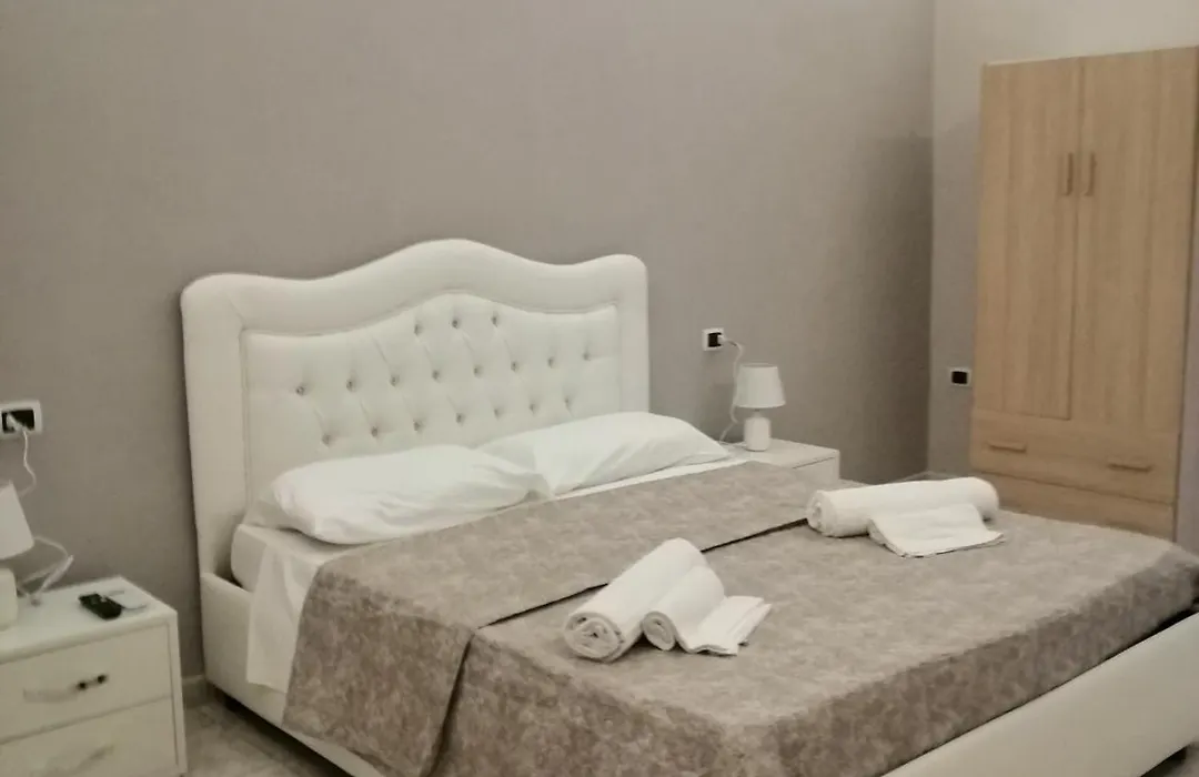 Francesco Home-1