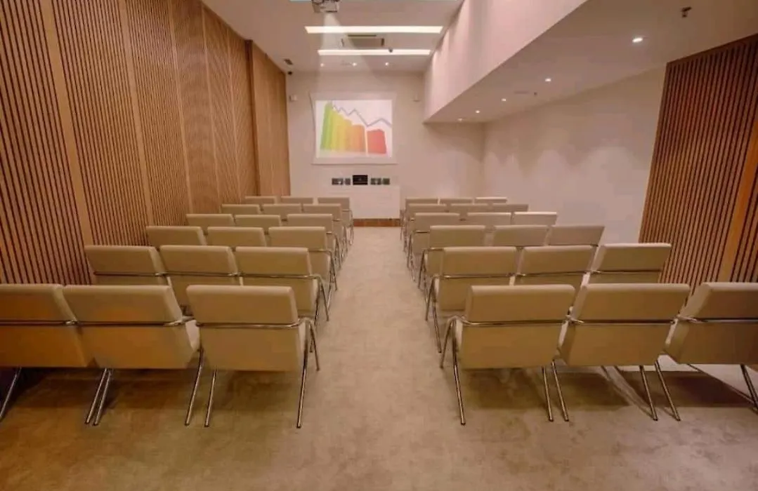 Hotel Vision-1