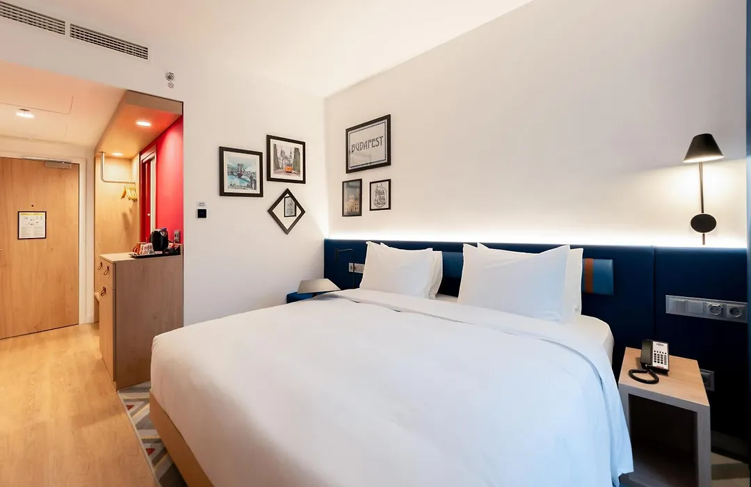 Hampton By Hilton Budapest City Centre-1