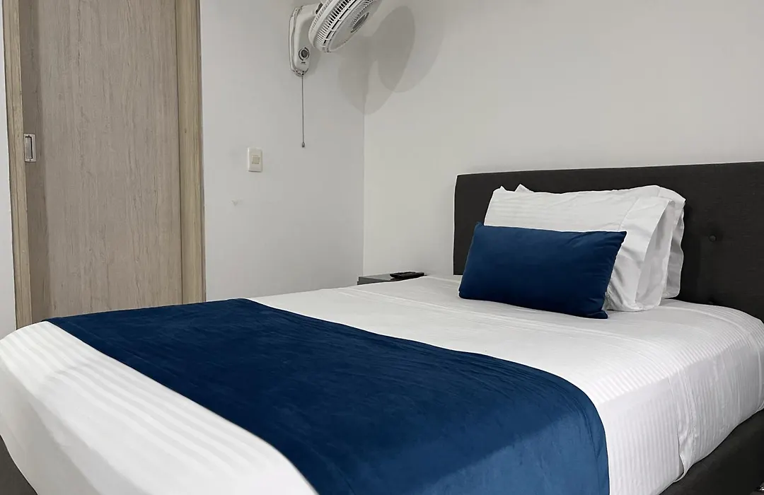 Hotel Rosales Gold-1