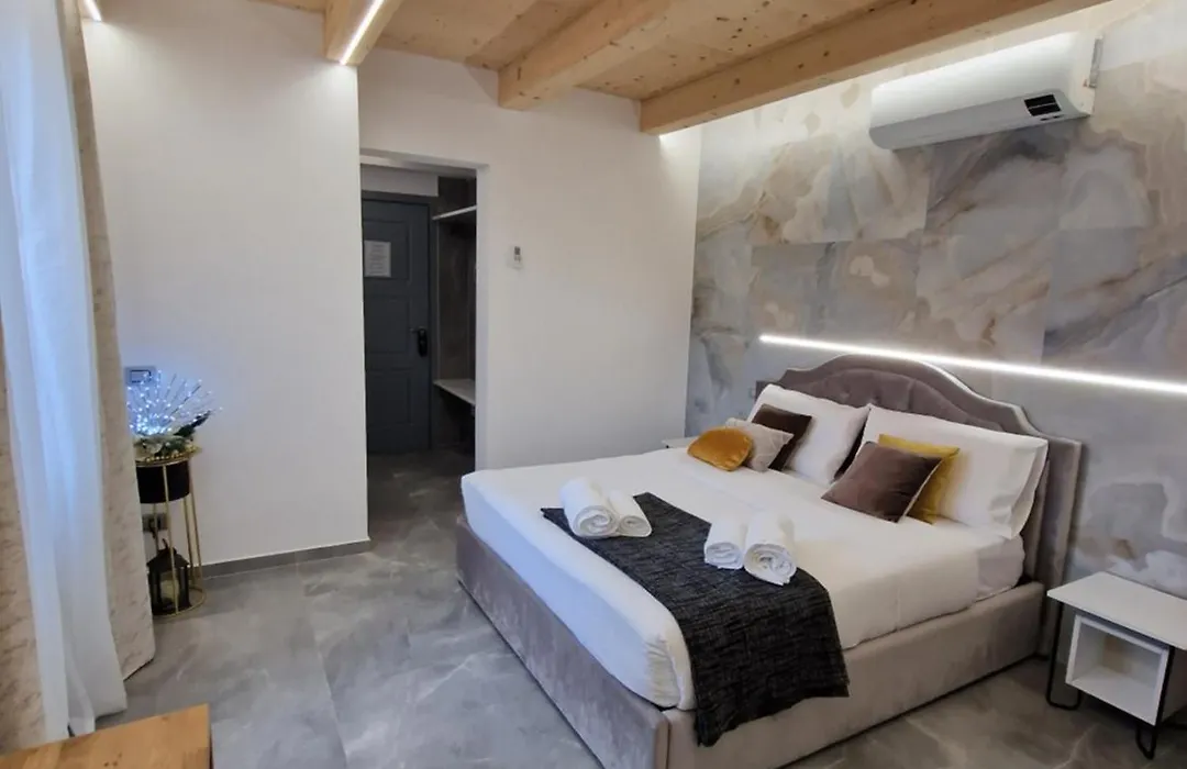 Marla Rooms-1