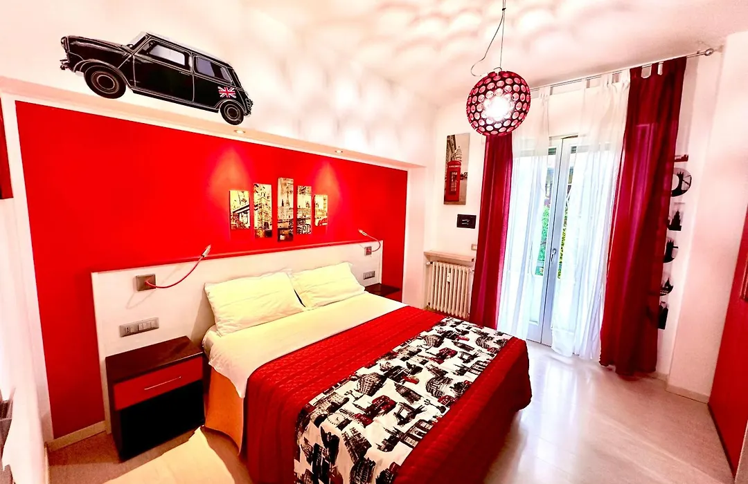 Ai Giardini Rooms-1