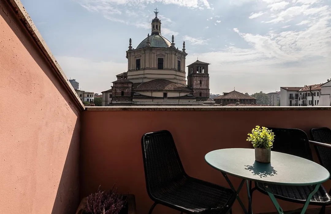 Easylife - Suite in Colonne San Lorenzo Milano-1
