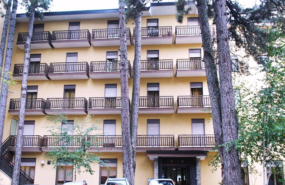 Hotel Meranda-1