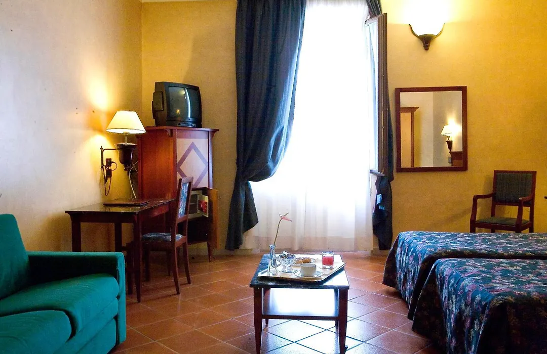 Corona D'Italia-1