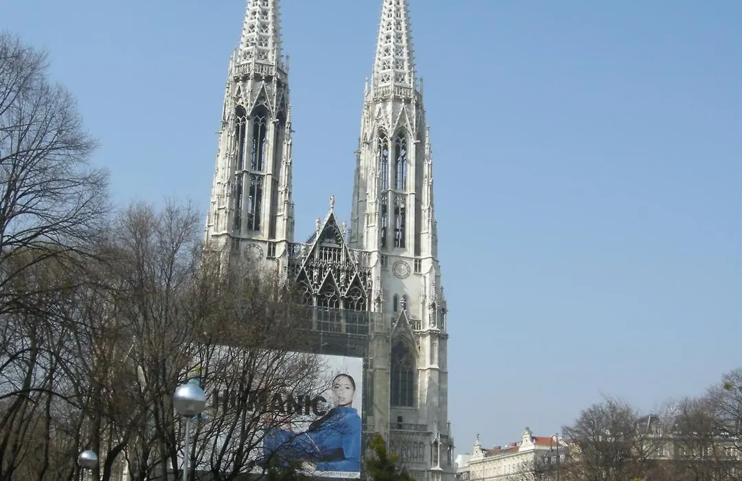 Pension Schottentor-1