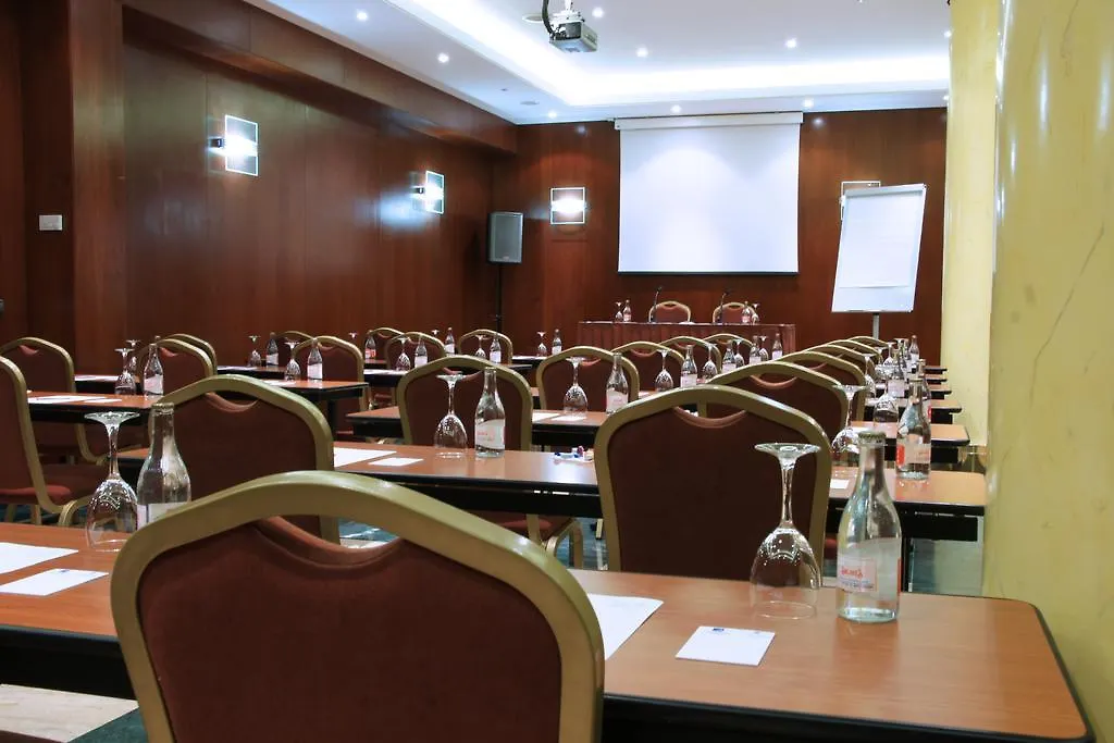 Hotel Amadeus-1