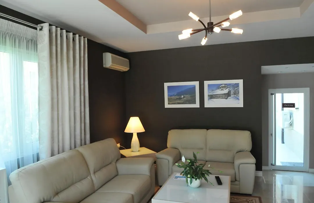 Hotel Sokrat-1