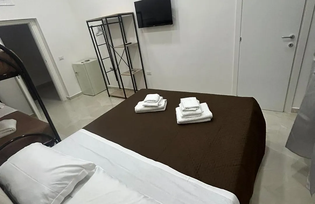 Luxury Rooms Carbonara 95-1