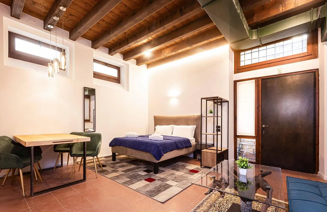 Al 18 Verona Rooms-1