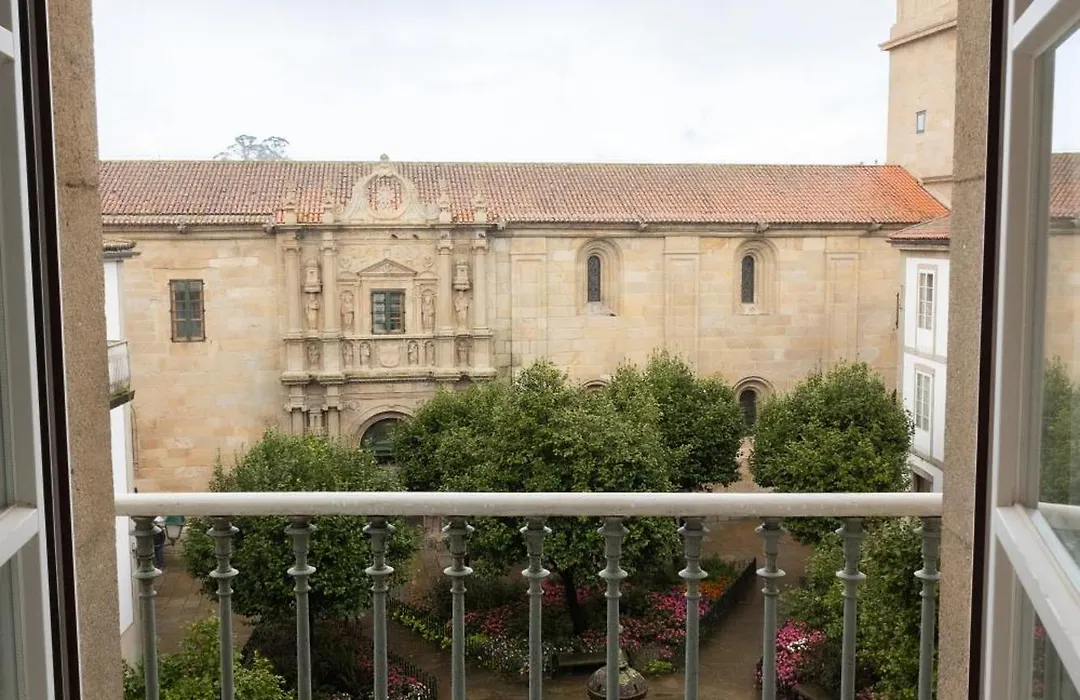 Hotel Montes-1