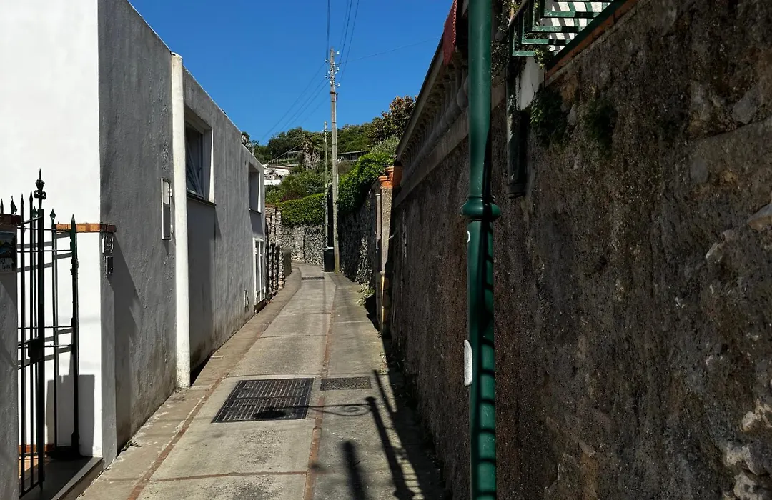Casa La Gioia Capri-1