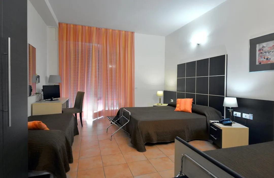 Hotel Ferrari-1